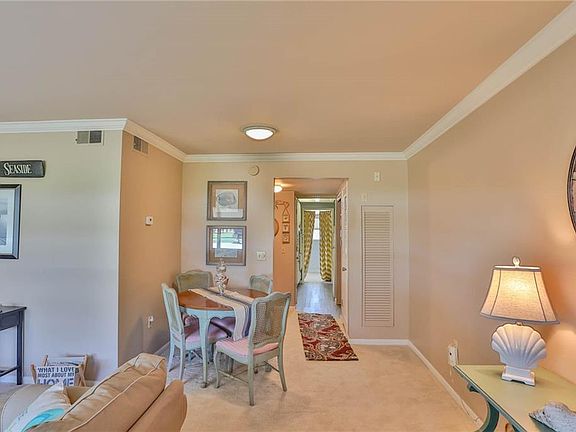 4th image of 6015 19th St N APT 105