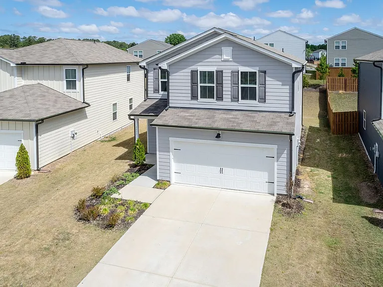 1517 Rhodes Pond St — Photo 3