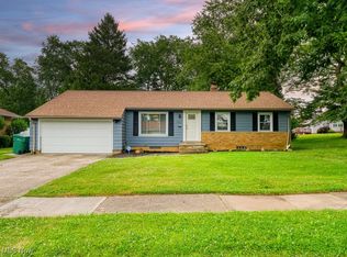 5265 Bellview St, Maple Heights, OH 44137