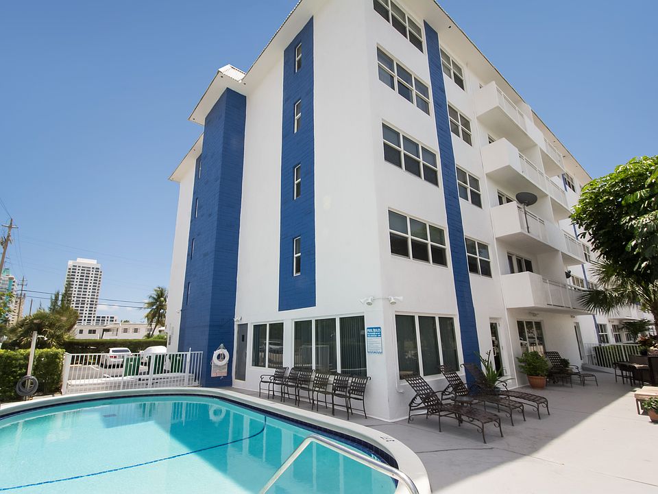 1st image of 550 Bayshore Dr APT 401