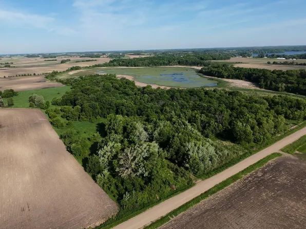 21810 Gonvick Ave, Morristown, MN 55052