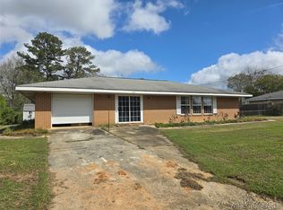 212 George Wallace Dr, Enterprise, AL 36330