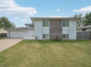 8419 W 17th St N, Wichita, KS 67212