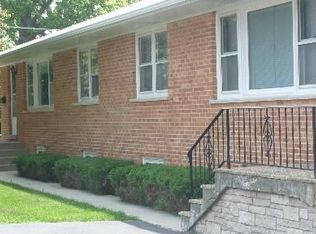 226 Everts Pl, Highwood, IL