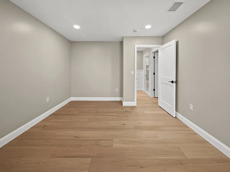 432 Jefferson St #1 — Photo 27