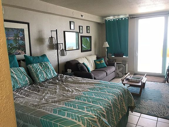 2nd image of 701 S Atlantic Ave #810