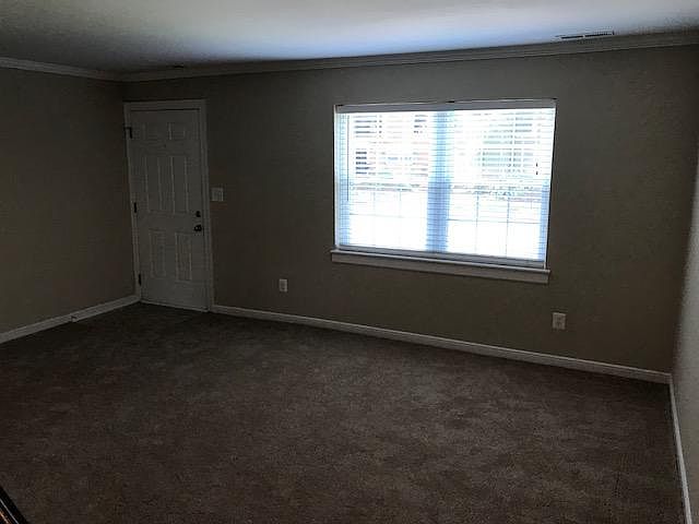 1st image of 422 N French Ct