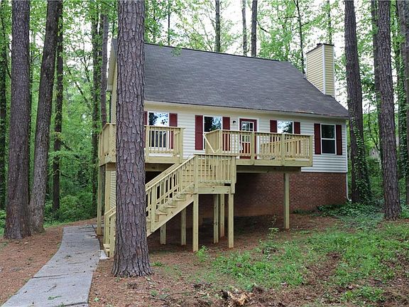 2nd image of 4406 Brandon Ct NE