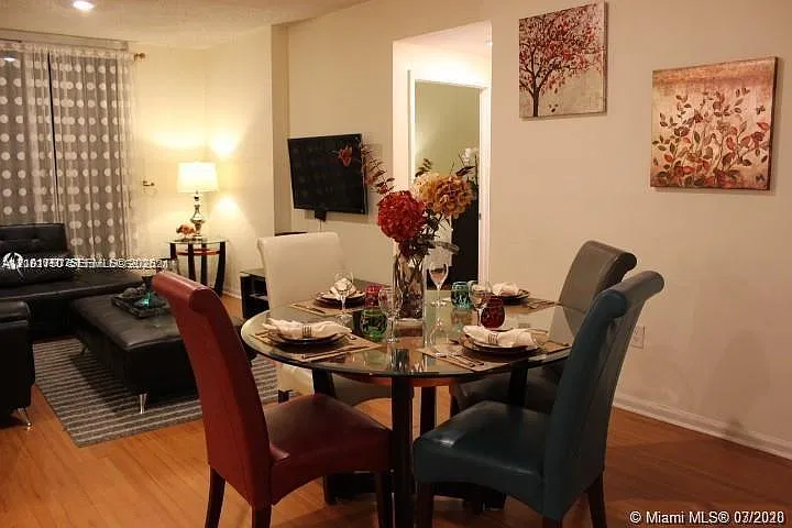 Fortune House Condo — Photo 4