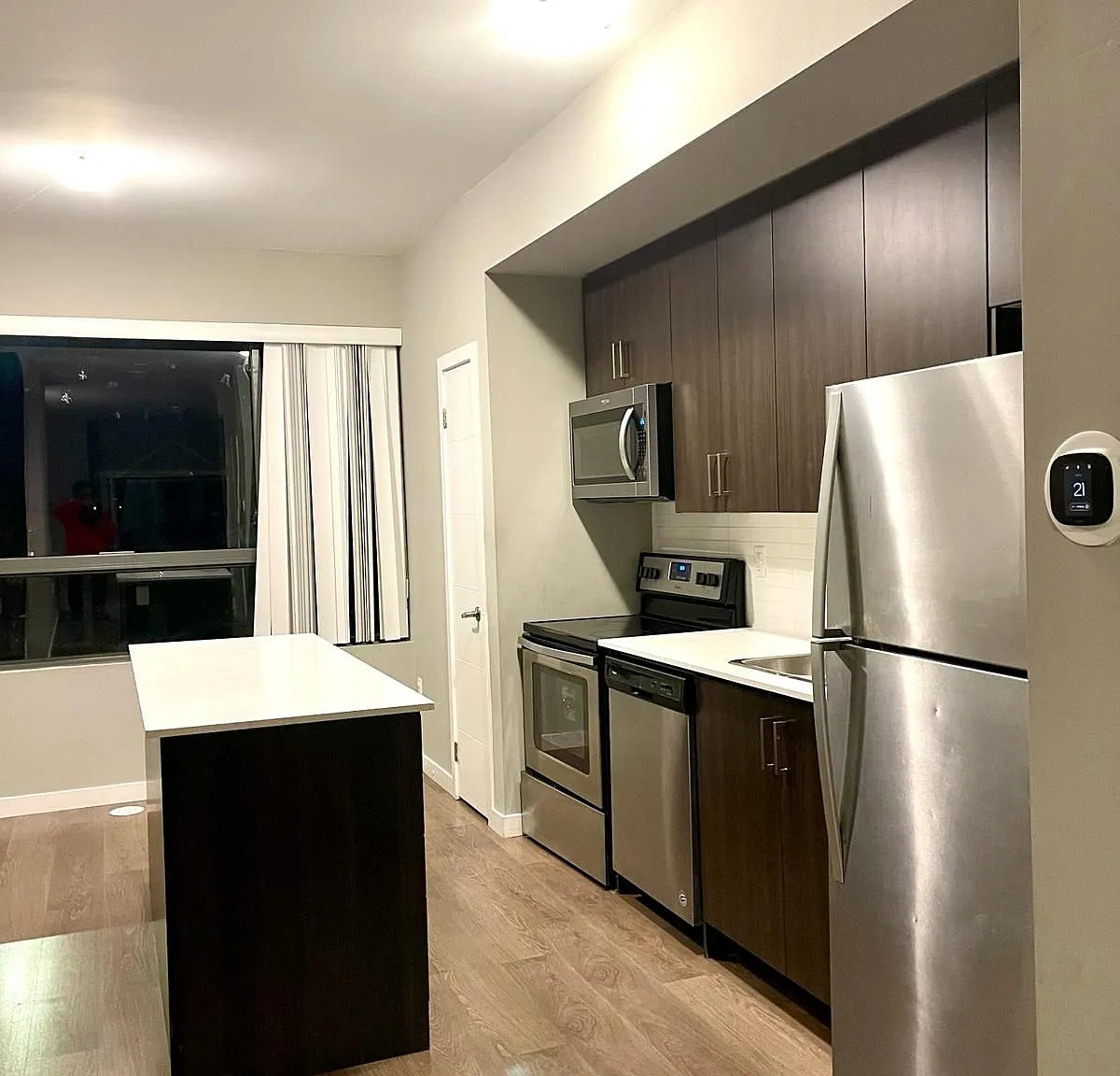 3 bed, $2,600 — Photo 4