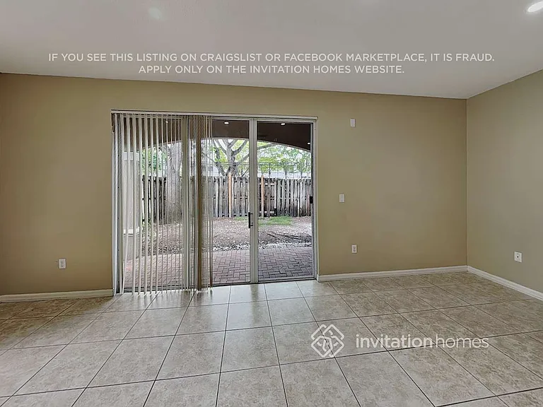 15307 SW 88th Ter — Photo 4