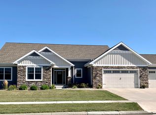 2821 Aberdeen Dr, Ames, IA 50010