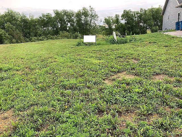 2nd image of LOT 53 Prairie Woods Est