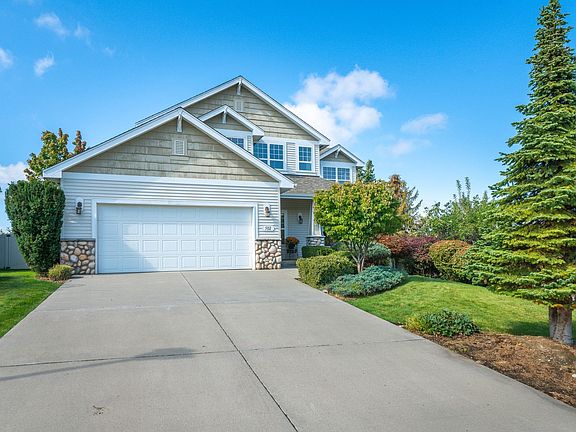 3rd image of 502 S Shelley Ln