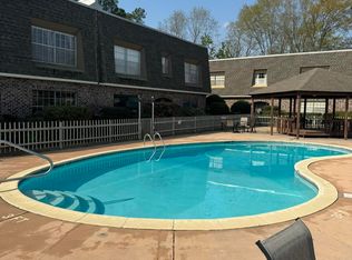 413 Kahler St APT 27, Gulfport, MS 39507