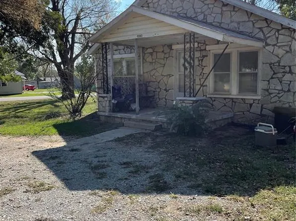 1307 Pastusek Ave, Prague, OK 74864