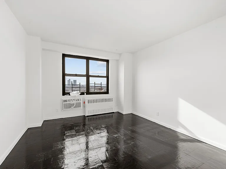 500 Central Ave #1710 — Photo 12