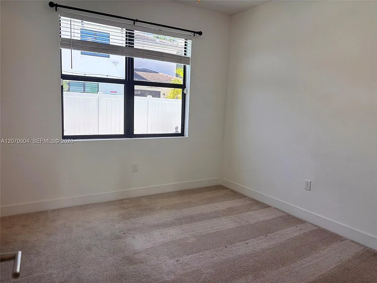 23400 SW 108th Ave #1 — Photo 5