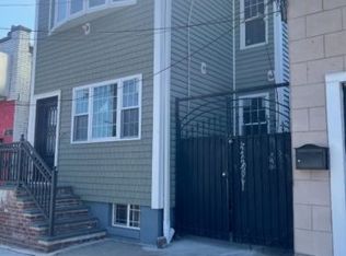 488 N 12th St, Newark, NJ 07107
