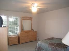 2nd image of 108 Parkwood Pl