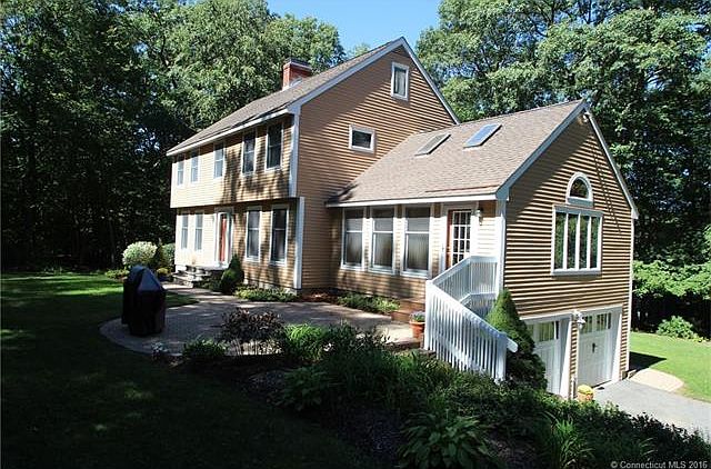 1st image of 66 Candlewood Dr