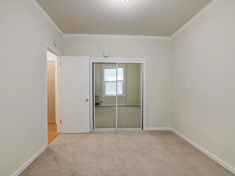 1350 Washington Street — Photo 18