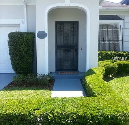 2nd image of 905 Sussex Close #5