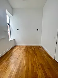 Rented by MADEHOME