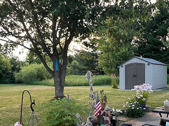 2nd image of 1088 Bonita Ct NW