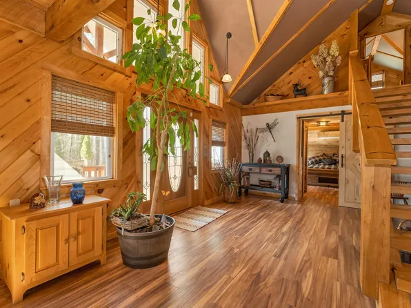 13 Grove Road, New Durham, NH 03855