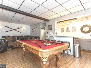 70 Pineknoll Dr, Lake Harmony, PA 18624