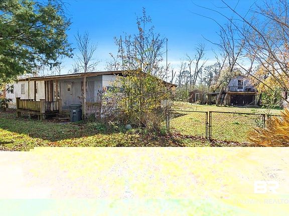 3rd image of 18768 Crocker Ln