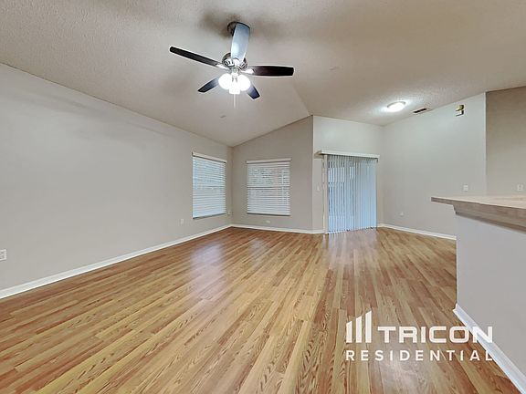 3rd image of 3049 Etta Cir