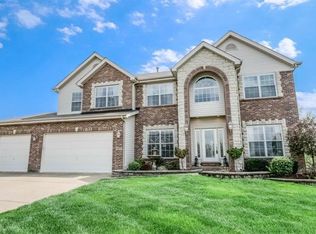 923 Sill Ridge Dr, Dardenne Prairie, MO 63368