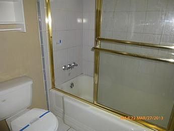 197-380258-bath-20849563