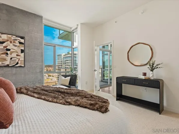 800 The Mark Ln #2103, San Diego, CA 92101