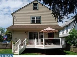 2439 Whitby Rd, Havertown, PA 19083