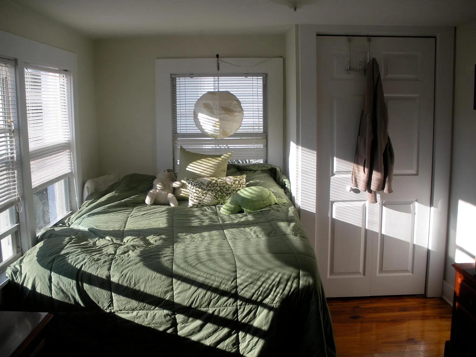 204 Davis St — Photo 3