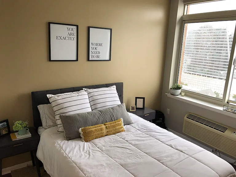20 2nd St #2605 — Photo 4