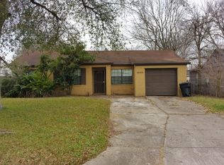 10418 Cathedral Dr, Houston, TX 77051