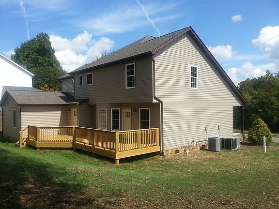 5th image of 309 Post Oak Dr