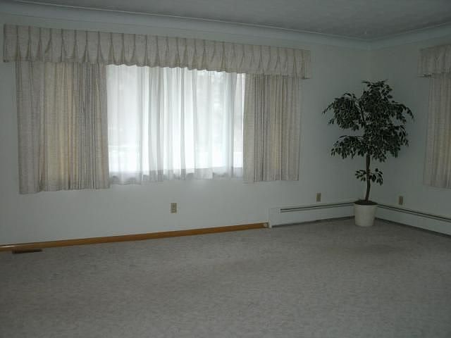 2nd image of 21135 W Toledo St