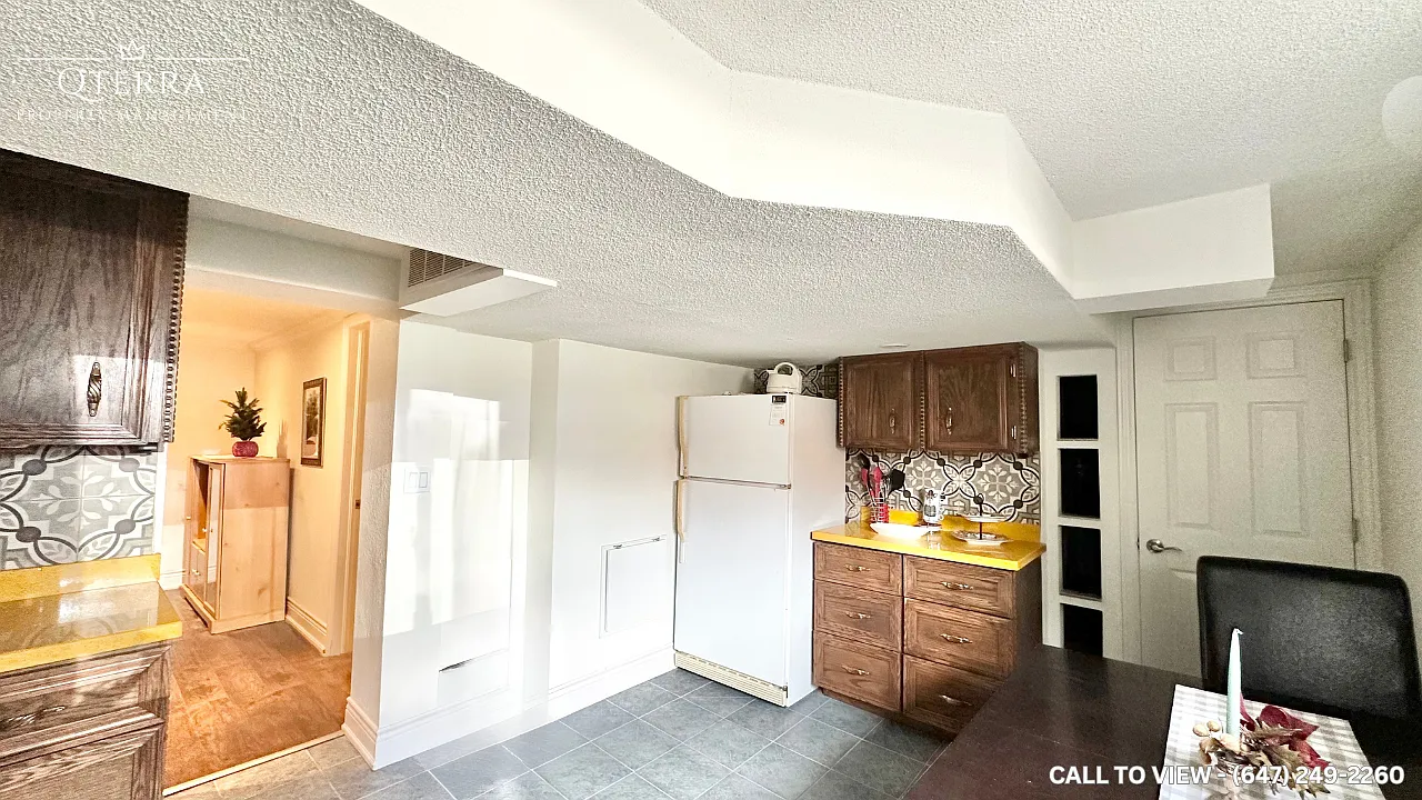 2 bed, 750 sqft, $1,895 — Photo 1