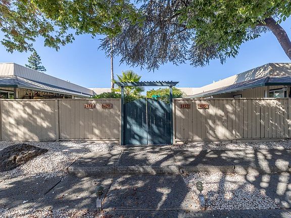 2nd image of 1429 Essex Way