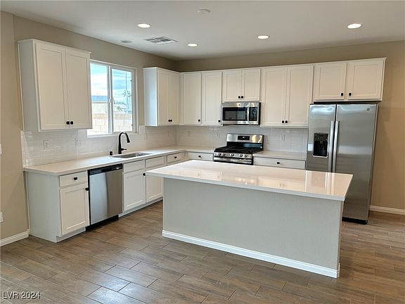5th image of 3221 Codnor Park Dr