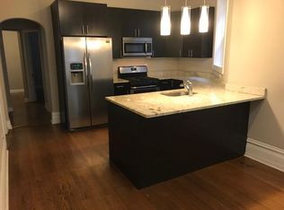 847 W Barry Ave APT 1, Chicago, IL 60657