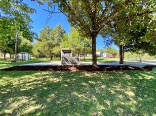 3020 Port Perry Dr, Perryville, MO 63775