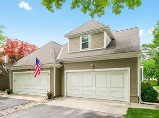 12581 Broadmoor St, Overland Park, KS 66209