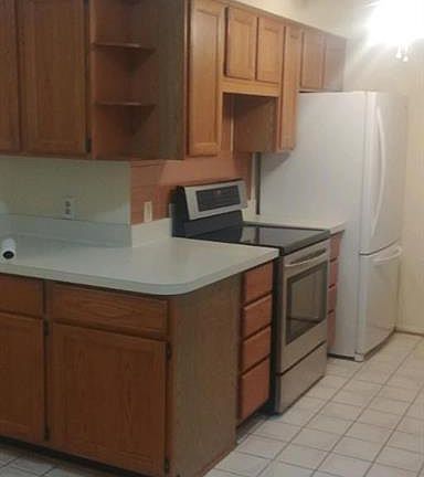 2nd image of 509 Meadowcreek Ln