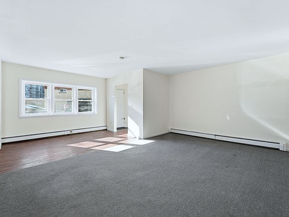 4th image of 220 Palisade Ave APT 2D